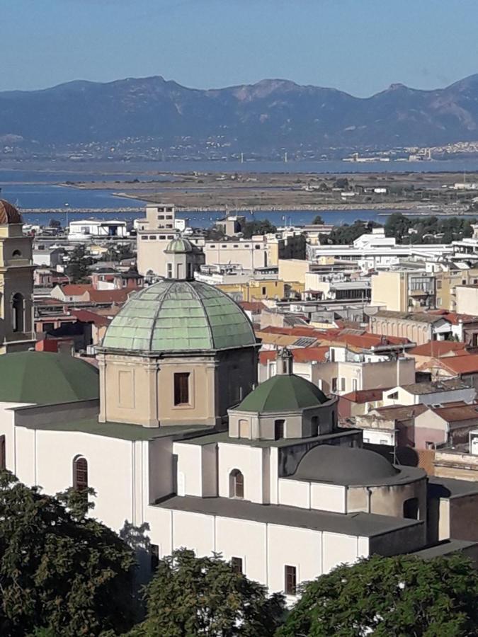 Via San Giacomo 10 Cagliari Exteriör bild
